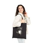 Rock Waschbär Jutebeutel Schwarz – Lustiger Stoffbeutel mit Metal & Rock 'n' Roll Motiv – Baumwolltasche für Festivals, Einkäufe & Alltag