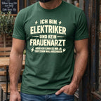 Elektriker T-Shirt – „Kein Frauenarzt, aber ich schau mal nach“ – Provokanter Handwerker-Humor