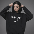 "Yo" – La oveja negra sudadera con capucha | Sudadera con capucha minimalista con humor