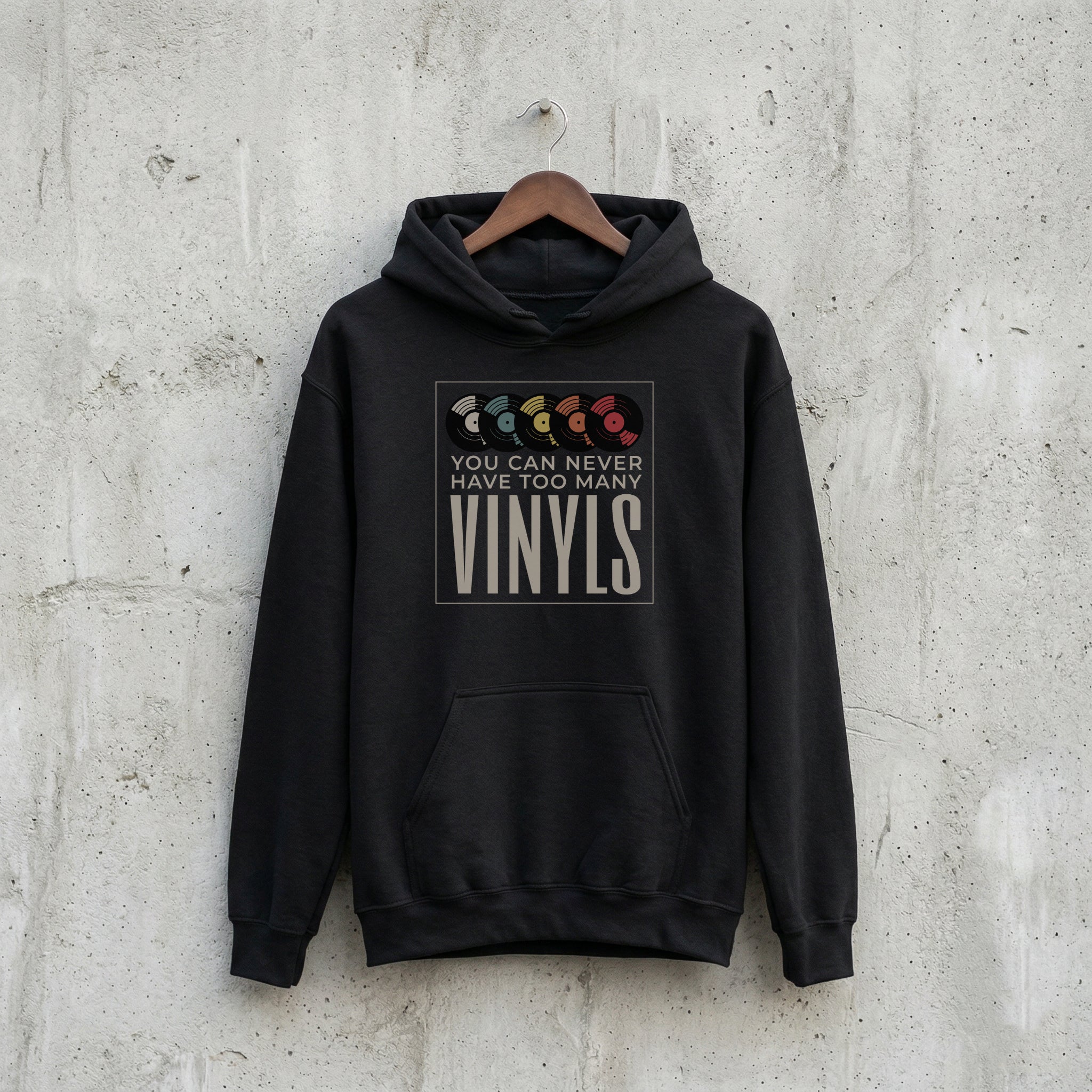 Oversize Musik Hoodie "Vinyl Collector" – Schwarzer Kapuzenpullover mit Retro Schallplatten Print – Unisex Streetwear