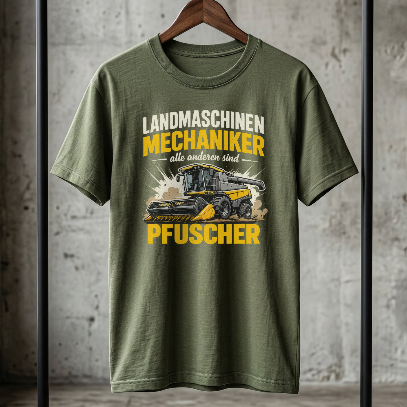 Landmaschinenmechaniker T-Shirt | Lustiges Geschenk für Mechatroniker | Mähdrescher Shirt „Alle anderen sind Pfuscher“