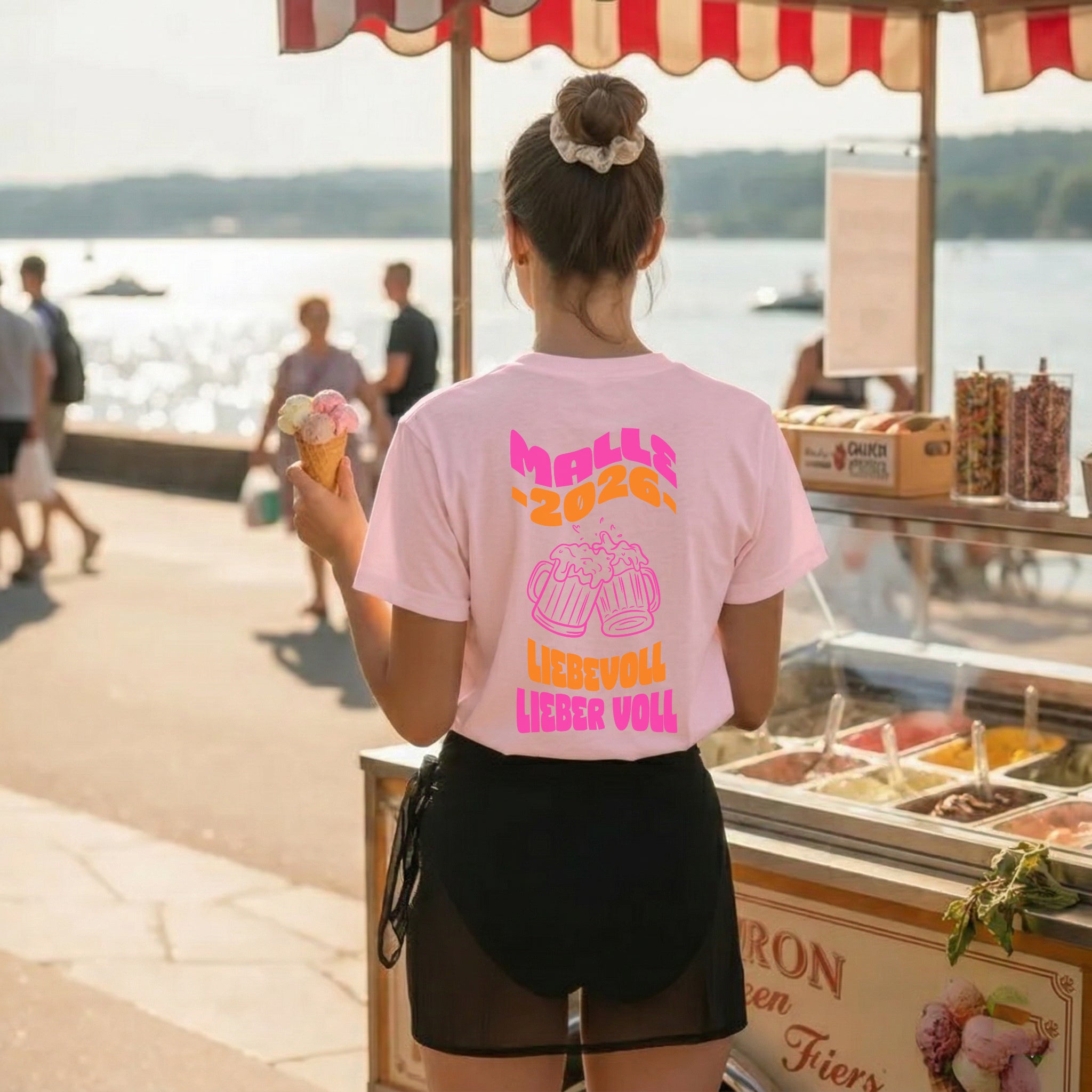 "Malle 2026" Damen Partyshirt – "Liebevoll lieber voll" T-Shirt für den Mallorca Urlaub – Lässiges Gruppen-Outfit
