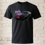 "80's Vibes" Retro Auto T-Shirt – Legendärer schwarzer Sportwagen im Neon-Print – Witziges Geschenk für 80er Jahre Fans & Autoliebhaber Schwarz