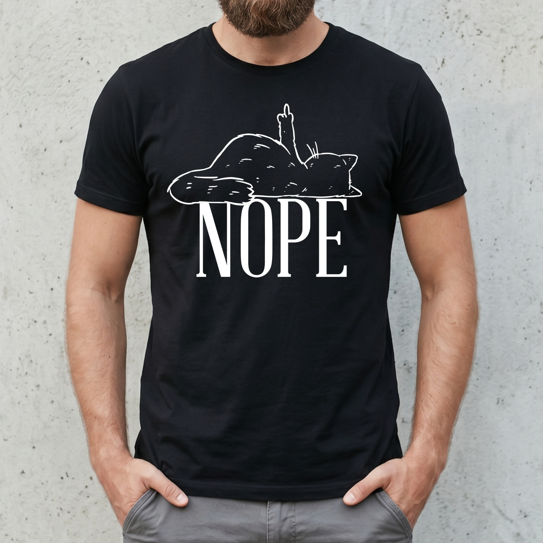 "Lazy Cat NOPE" Lustiges T-Shirt mit Katze & Mittelfinger – Witziges Funshirt für Introvertierte & Katzenfans – Minimalistisches Grafikshirt Schwarz