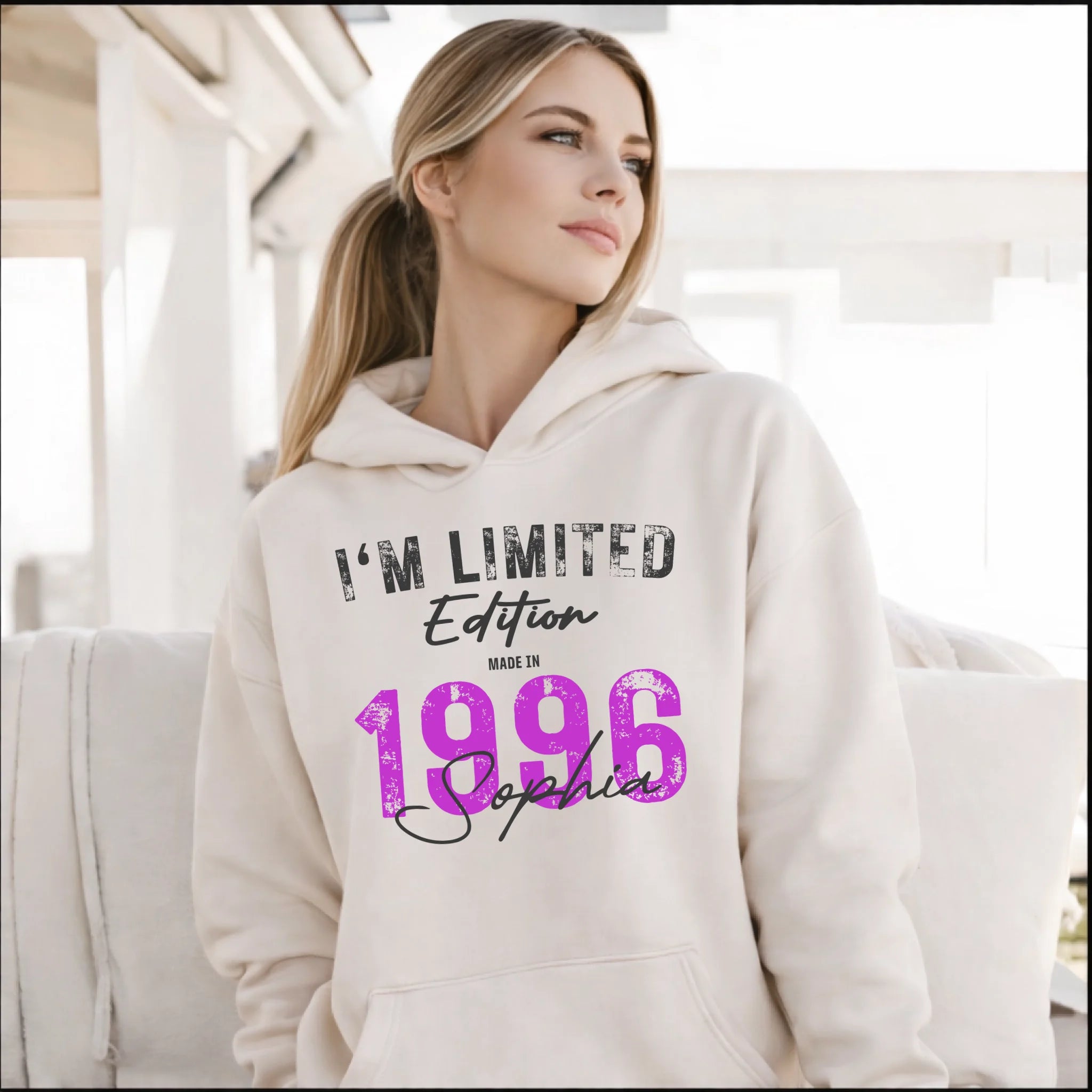 Limited Edition 1996 – Personalisiertes Geburtstags Hoodie, Sweatshirt oder Shirt – Jahrgang Geschenk für Frauen - pure|custom.