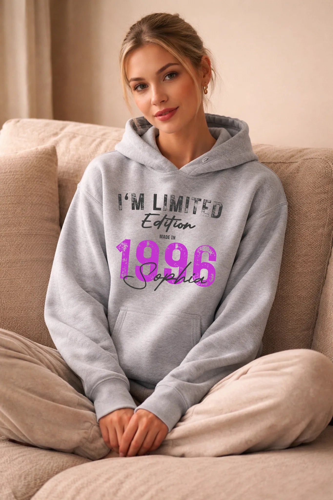 Limited Edition 1996 – Personalisiertes Geburtstags Hoodie, Sweatshirt oder Shirt – Jahrgang Geschenk für Frauen - pure|custom.