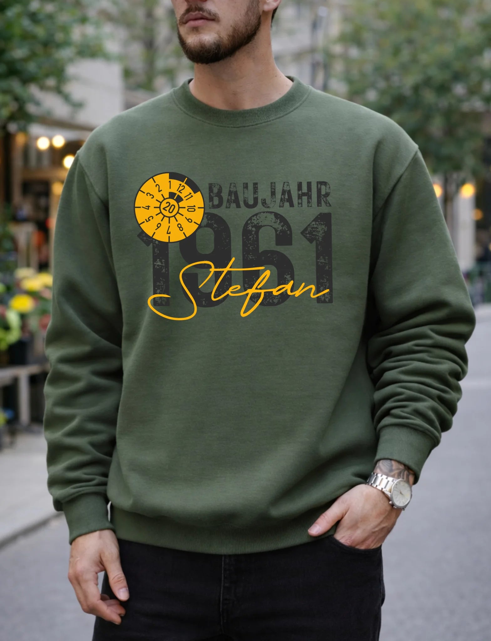 18. Geburtstag Geschenk Mann – Baujahr 2008 personalisiert mit Name, Mechaniker TÜV Plakette, T-Shirt Hoodie Sweatshirt - pure|custom.