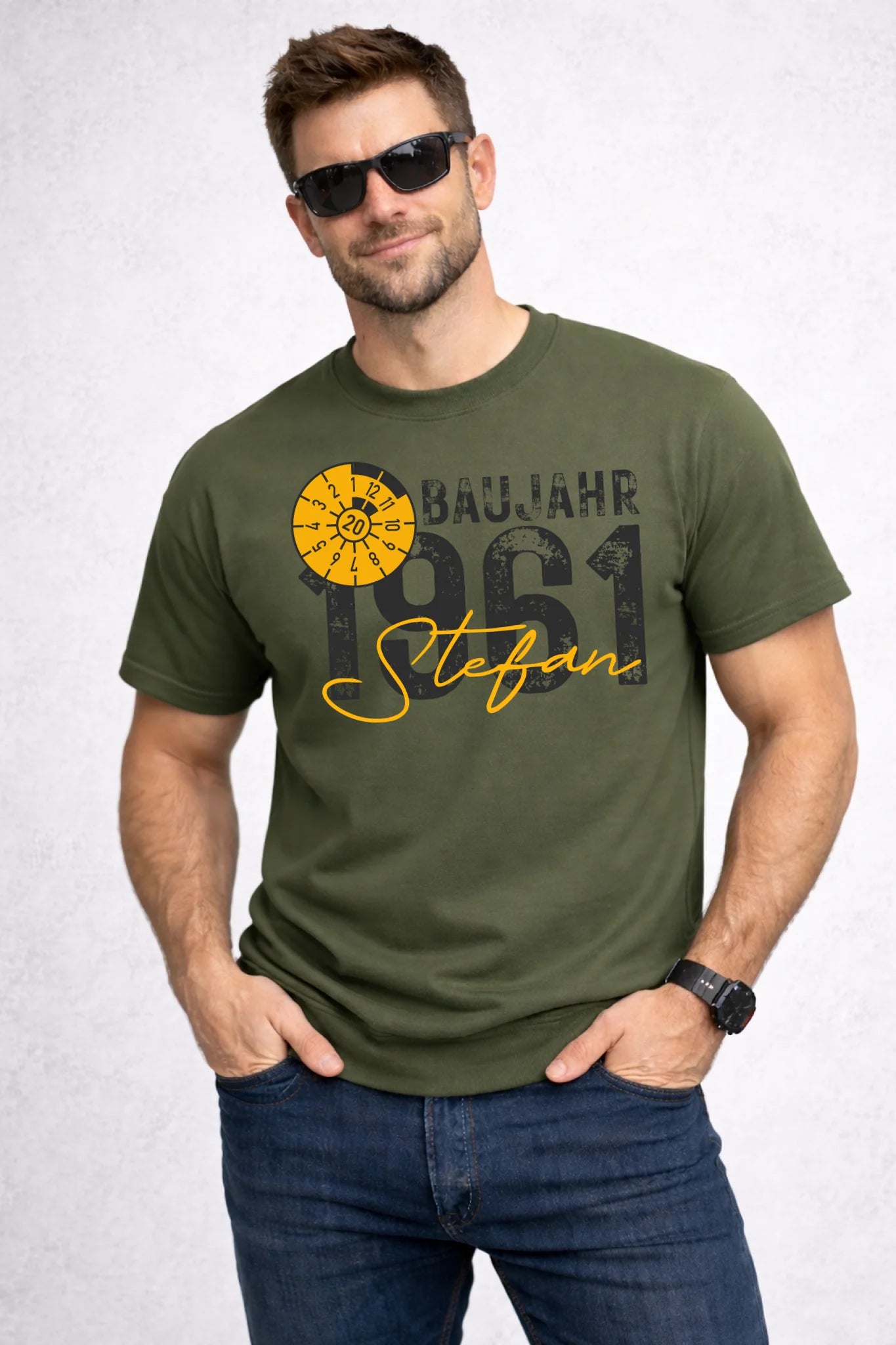 18. Geburtstag Geschenk Mann – Baujahr 2008 personalisiert mit Name, Mechaniker TÜV Plakette, T-Shirt Hoodie Sweatshirt - pure|custom.