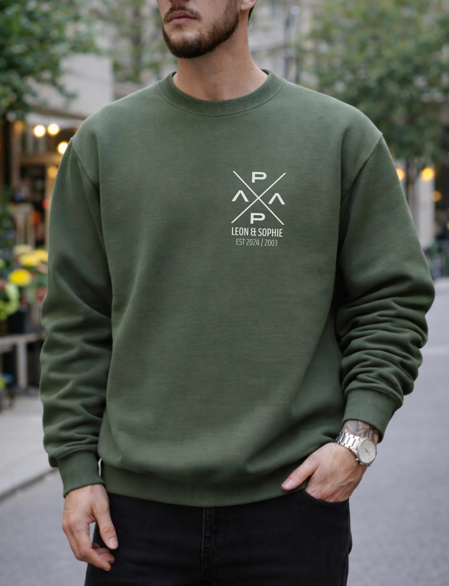 PapaPrint Geschenk für Väter Personalisiert Name & Jahr | Papa Hoodie | Est 2024 2025 2026 | Sweatshirt Herren | Vatertagsgeschenk Shirt - pure|custom.