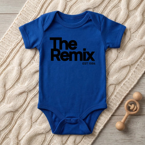 The Original & The Remix 2 - Partnerlook Set: Herren T-Shirt oder Baby - Body (einzeln oder als Set kaufbar) – Personalisiertes Geschenk für Vater & Kind - pure|custom.