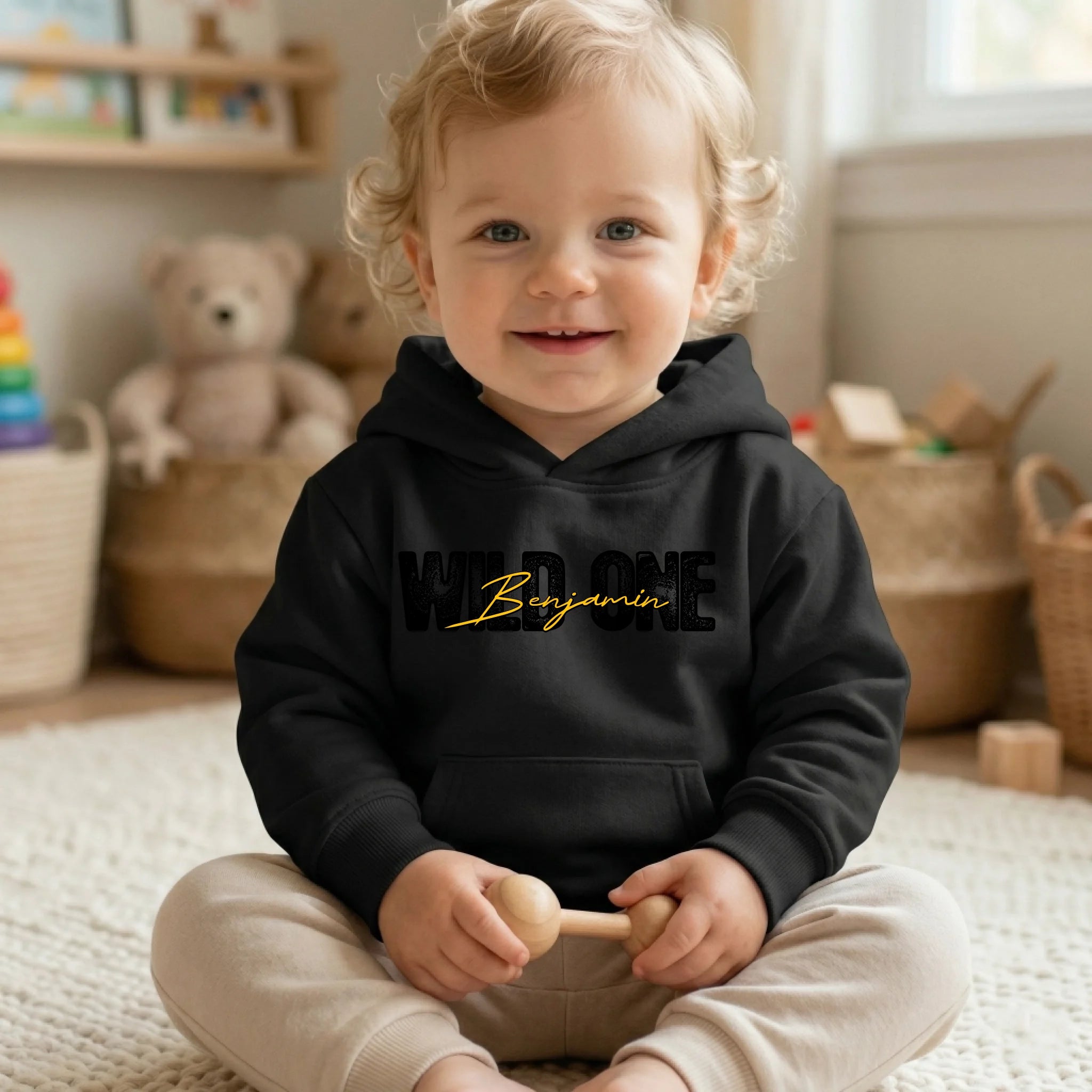 Wild One – Personalisierter Kinder - Hoodie für kleine Abenteurer - pure|custom.