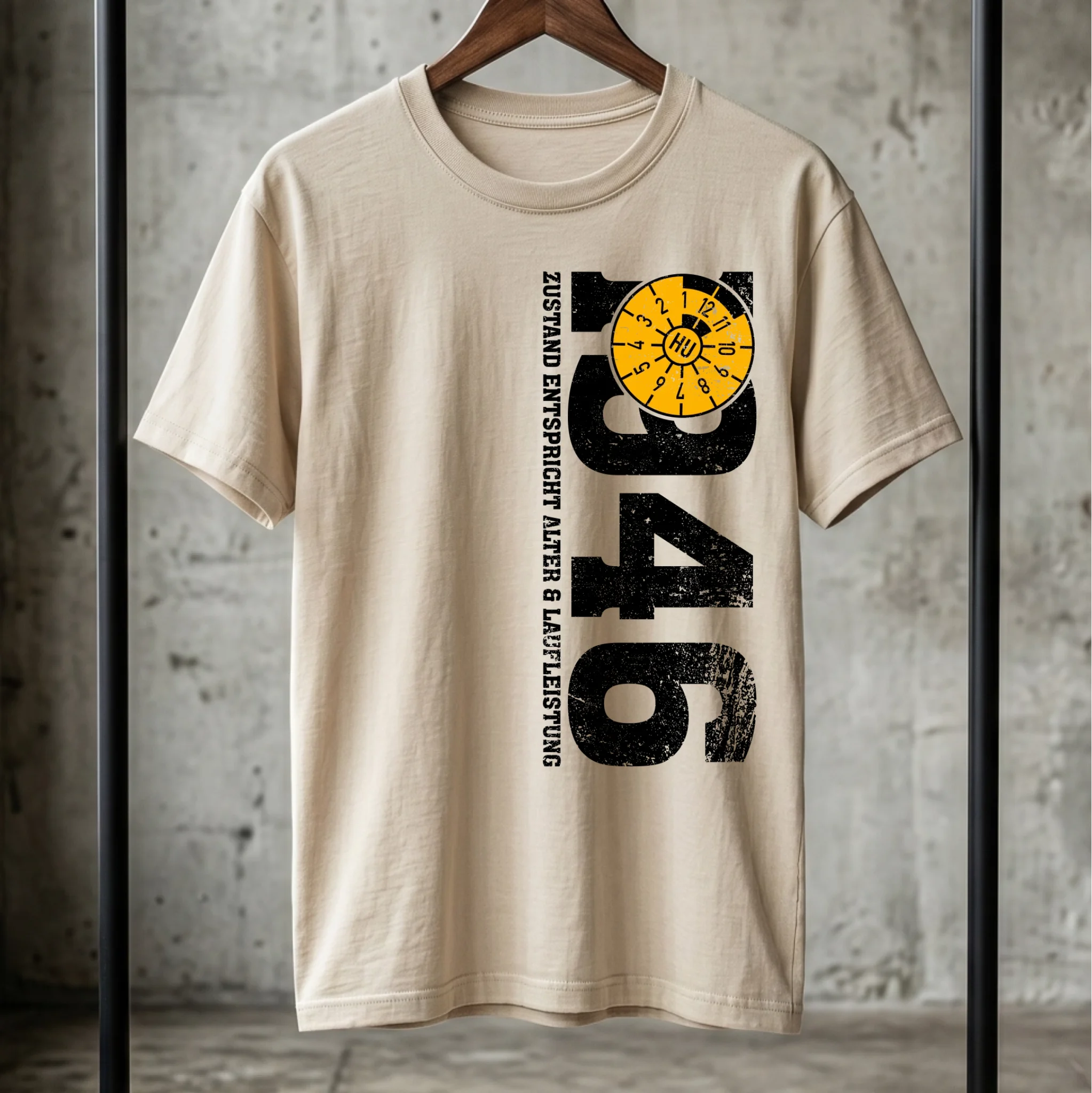 T-Shirt forrest green hängend