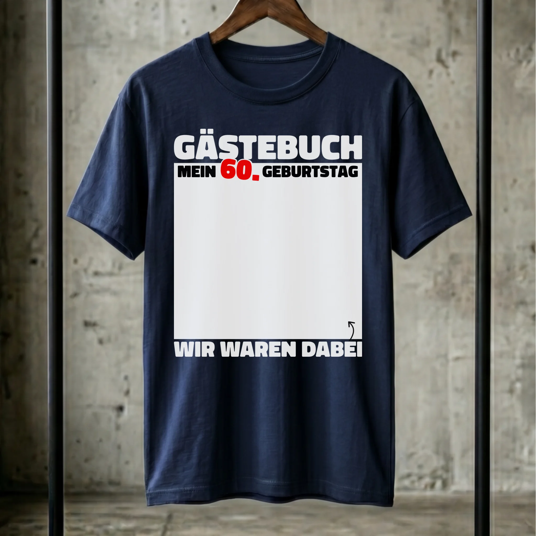T-Shirt navy hängend