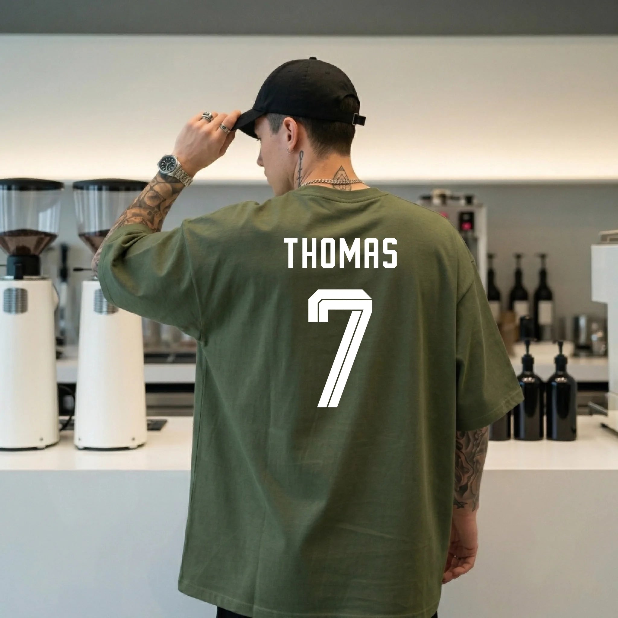 Shirt mockup rücken militär grün