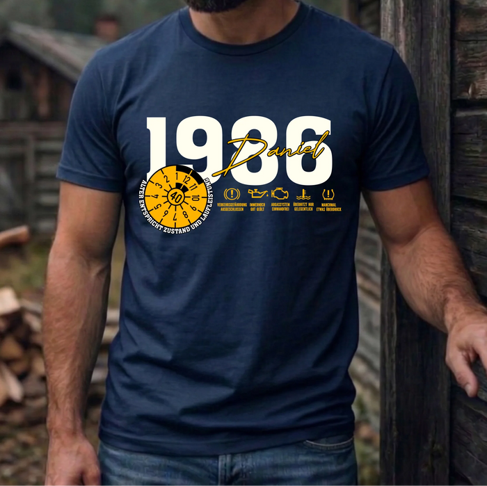 "TÜV Plakette 40. Geburtstag" Personalisiertes T-Shirt mit Name & Baujahr 1986 – Lustiges Geschenk für Männer zum 40er