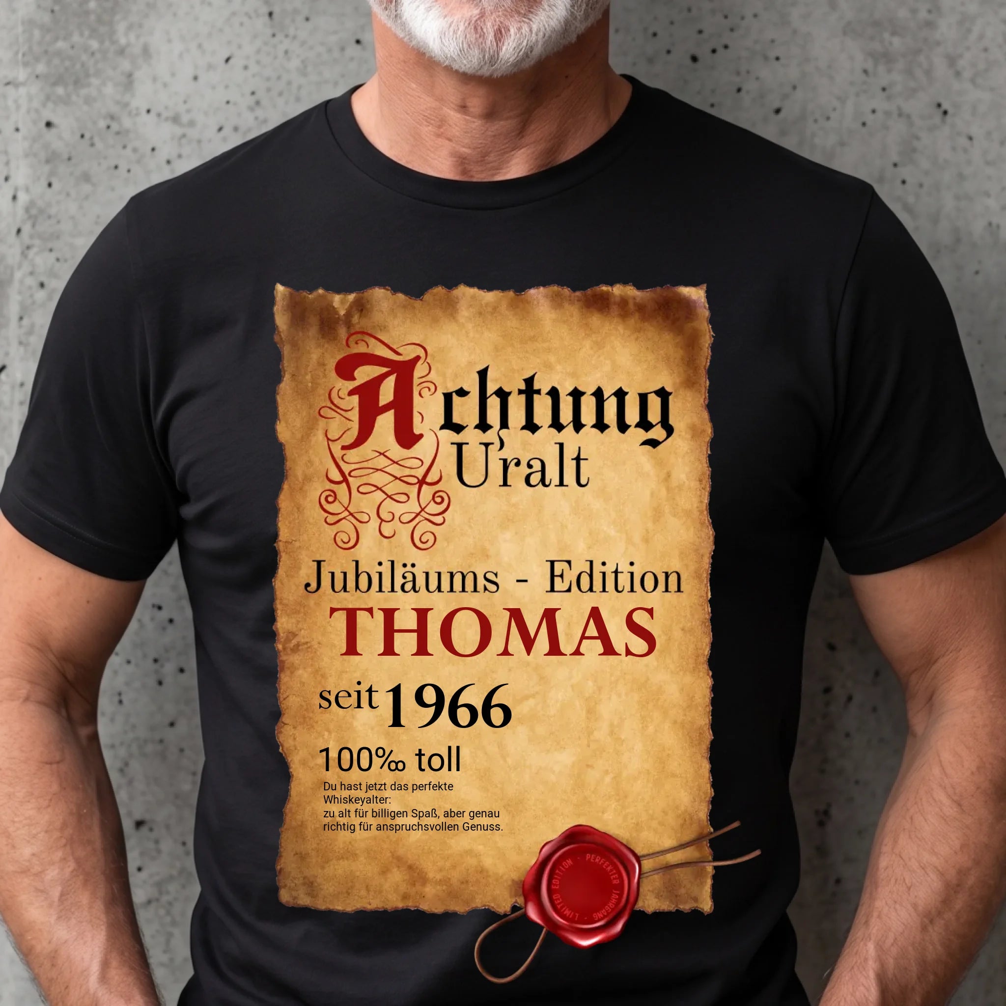 Mockup alter mann Schwarzes Shirt 2