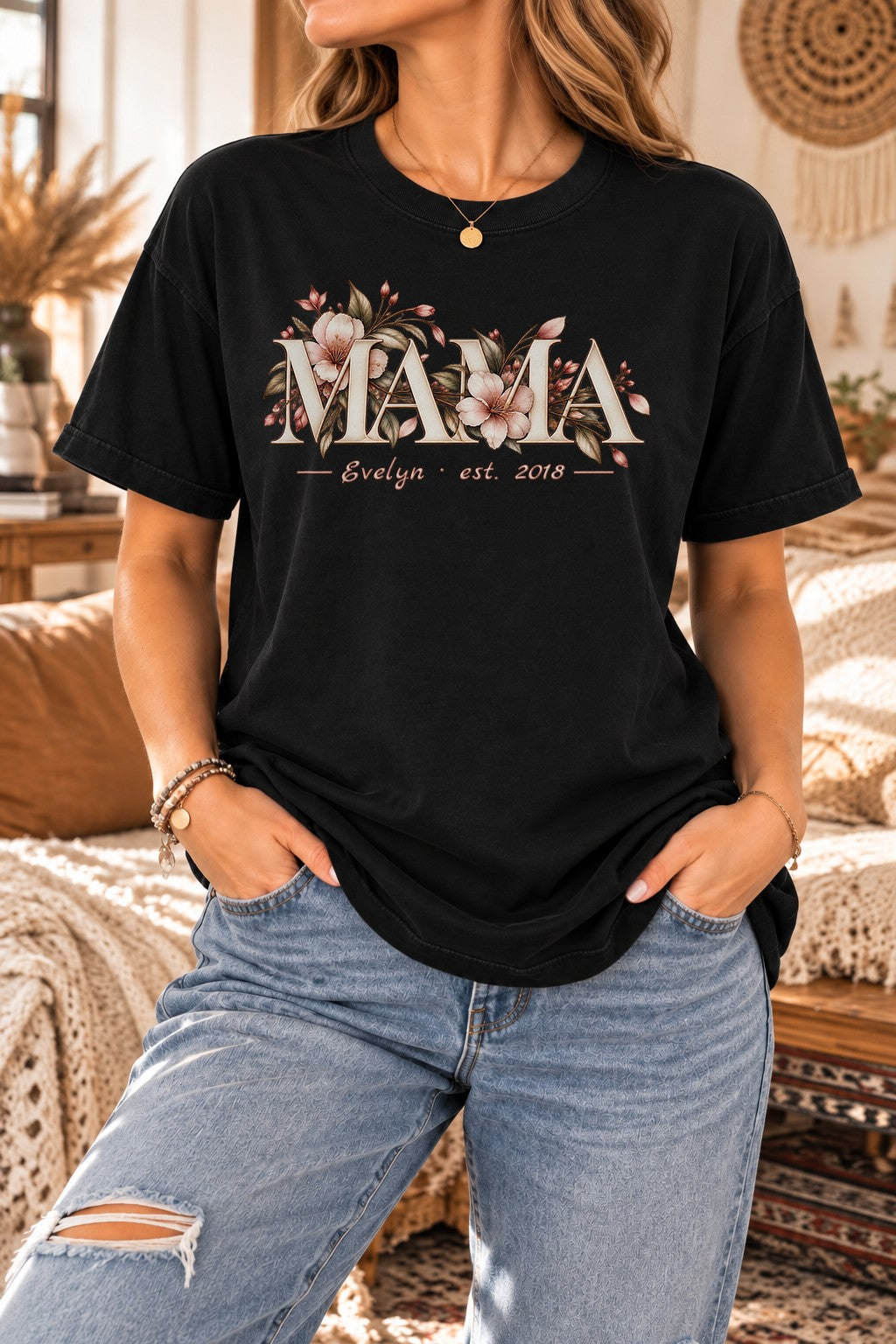 Personalisiert Mama T-Shirt mit Namen & Wunschjahr, florales Damen Shirt, Geschenk für Mutter, Mama Est Shirt
