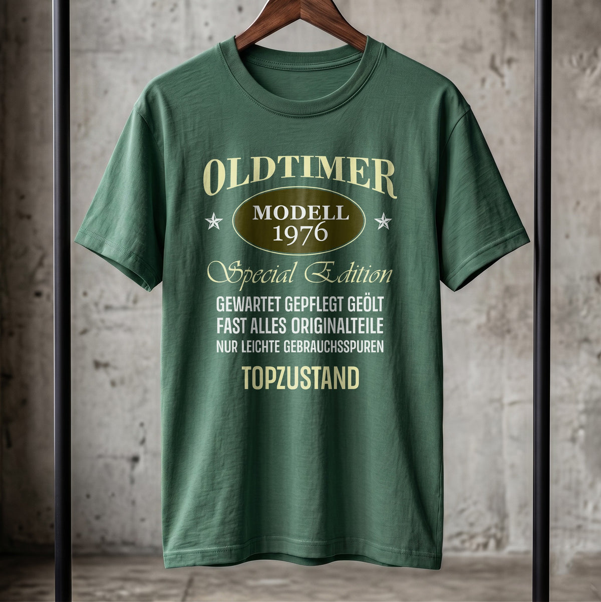 Oldtimer Modell 1976 T-Shirt | Personalisiertes Geburtstagsgeschenk für Herren | Jahrgang 1976 Shirt