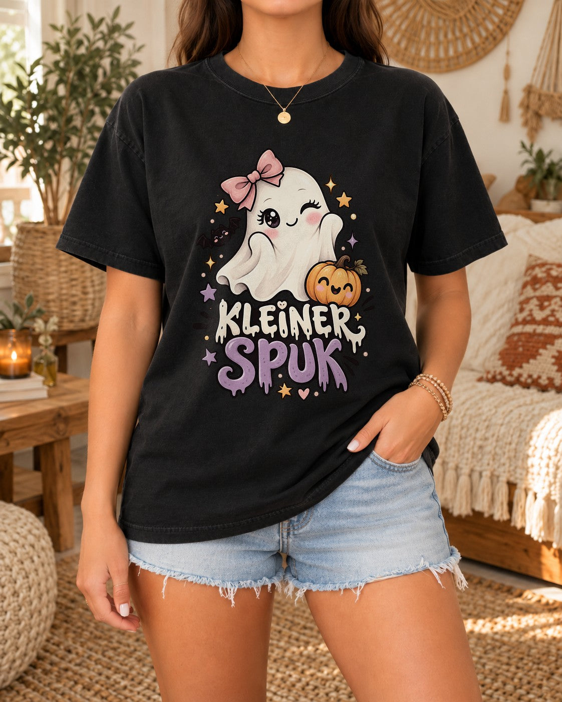 Kleiner Spuk Halloween T-Shirt Damen Cute Ghost Shirt Kawaii Kürbis Herbst Oversized Boho Gruselshirt Geschenk