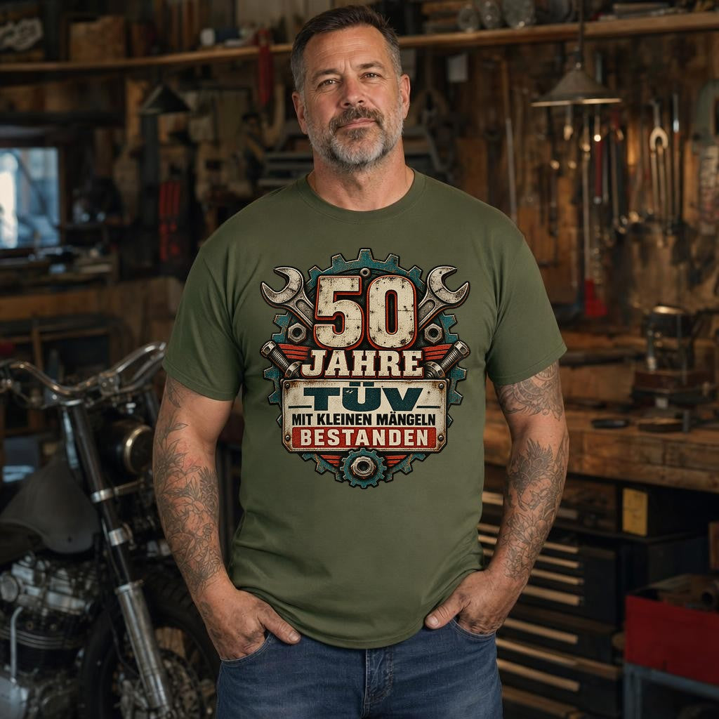 50 Jahre TÜV mit kleinen Mängeln bestanden T-Shirt Herren, lustiges 50. Geburtstag Geschenk, Mechaniker Vintage Shirt