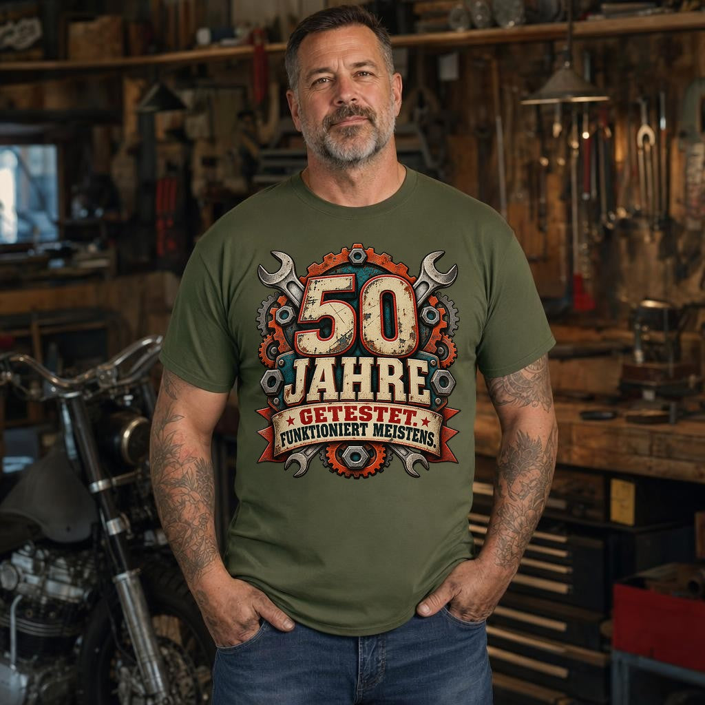 50 Jahre getestet funktioniert meistens T-Shirt, lustiges 50 Geburtstag Shirt, Schrauber Werkstatt Geschenk Mann