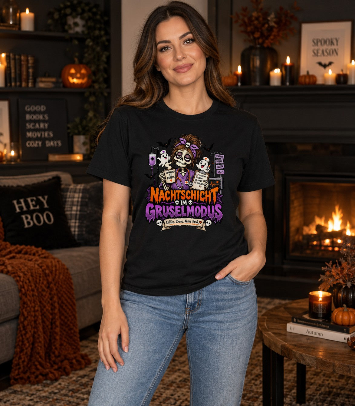 Nachtschicht im Gruselmodus T-Shirt Pflege Halloween Krankenschwester Shirt lustig Nachtdienst Kaffee Chaos