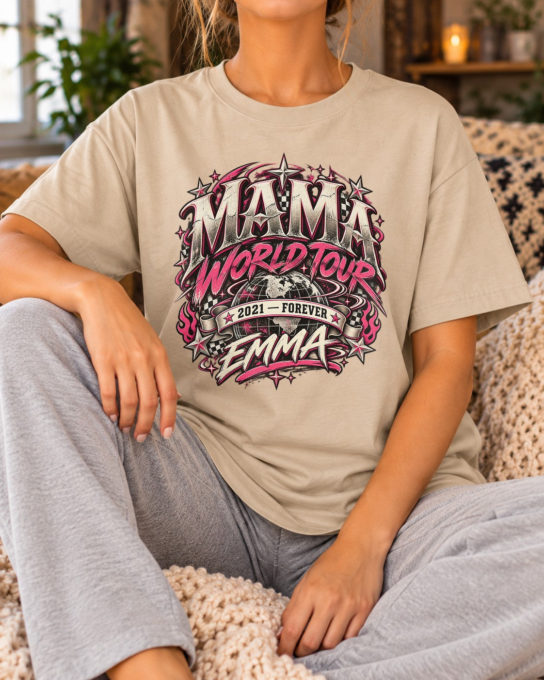 Personalisiert Mama World Tour T-Shirt mit Name & Wunschjahr, Rock Vintage Shirt Damen, Geschenk für Mama