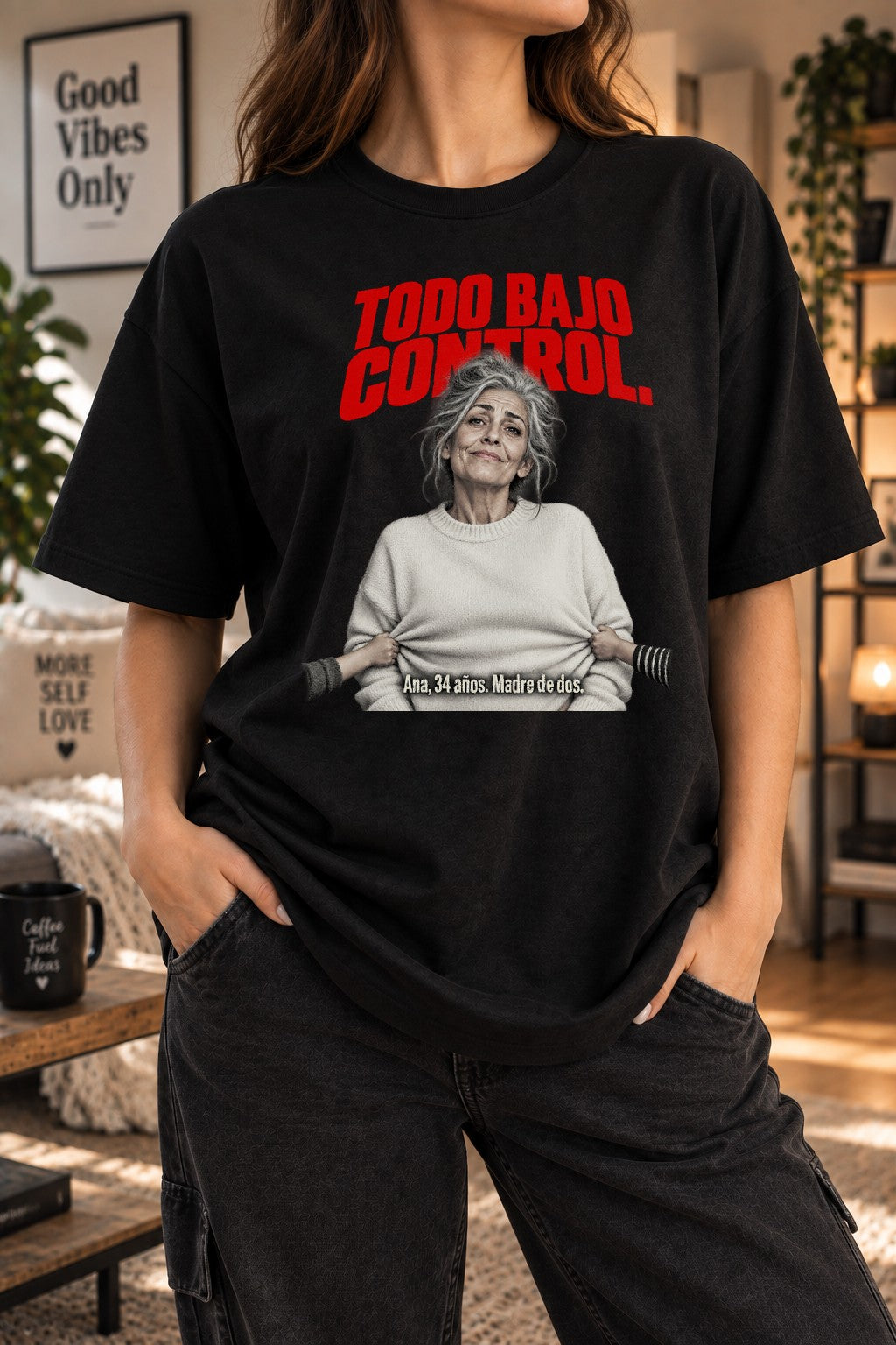 Todo Bajo Control Shirt Damen lustig, Ana 34 anos Madre de dos T-Shirt, Mom Humor Geschenk, schwarzes Graphic Tee
