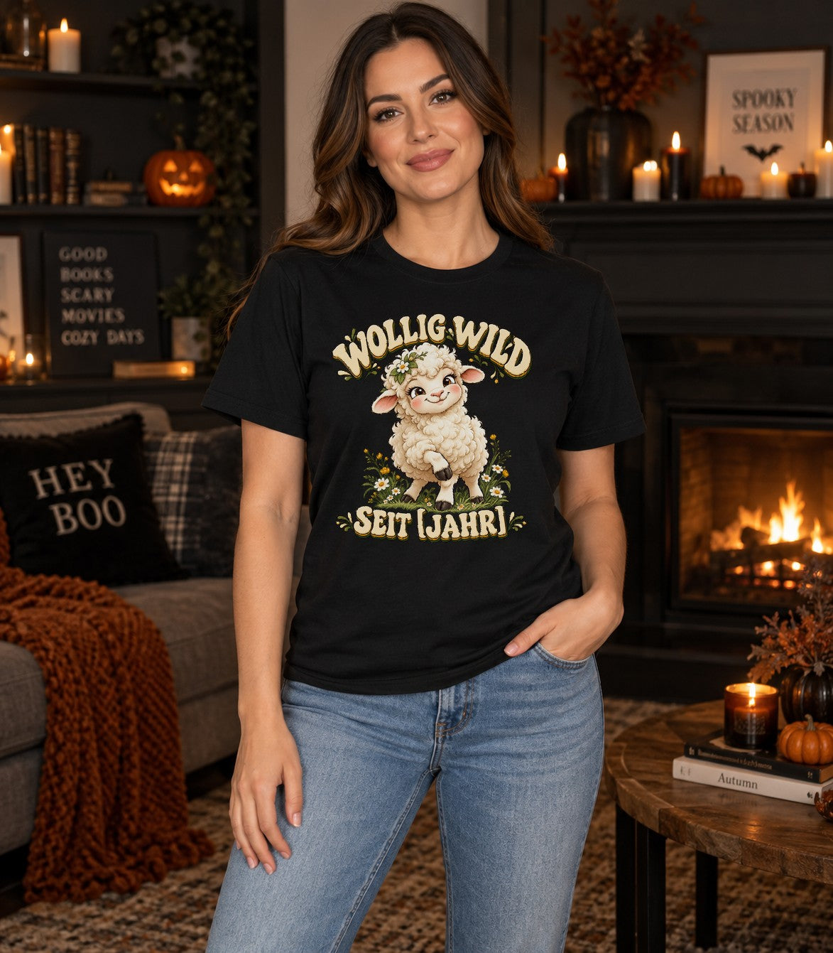 Wollig Wild personalisiert mit Wunschjahr T-Shirt, lustiges Schaf Geburtstag Shirt, individuelles Geschenk Damen Oversized