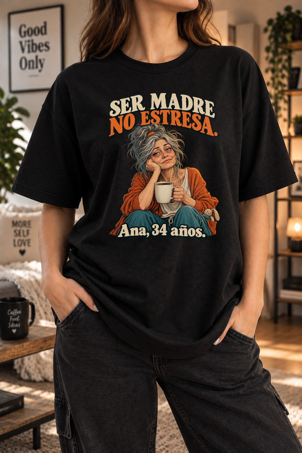 Ser Madre No Estresa T-Shirt Damen, Ana 34 años Shirt, Lustiges Mama Geschenk, Spanisches Statement Tee, Oversized Look