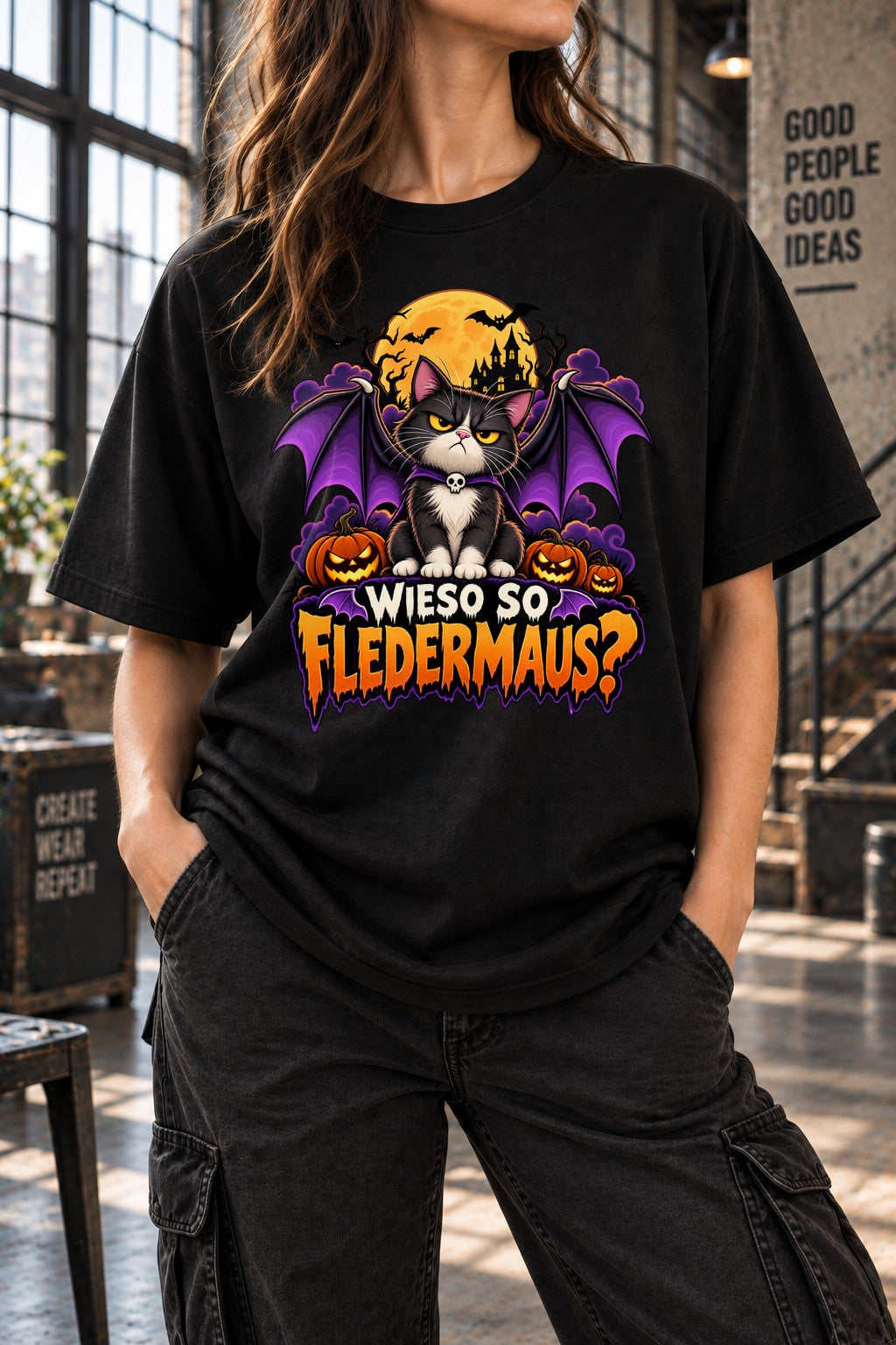 ¿Por qué tan murciélago? Camiseta de mujer Halloween gato gótico divertido, camisa de gato murciélago, otoño espeluznante, camiseta divertida