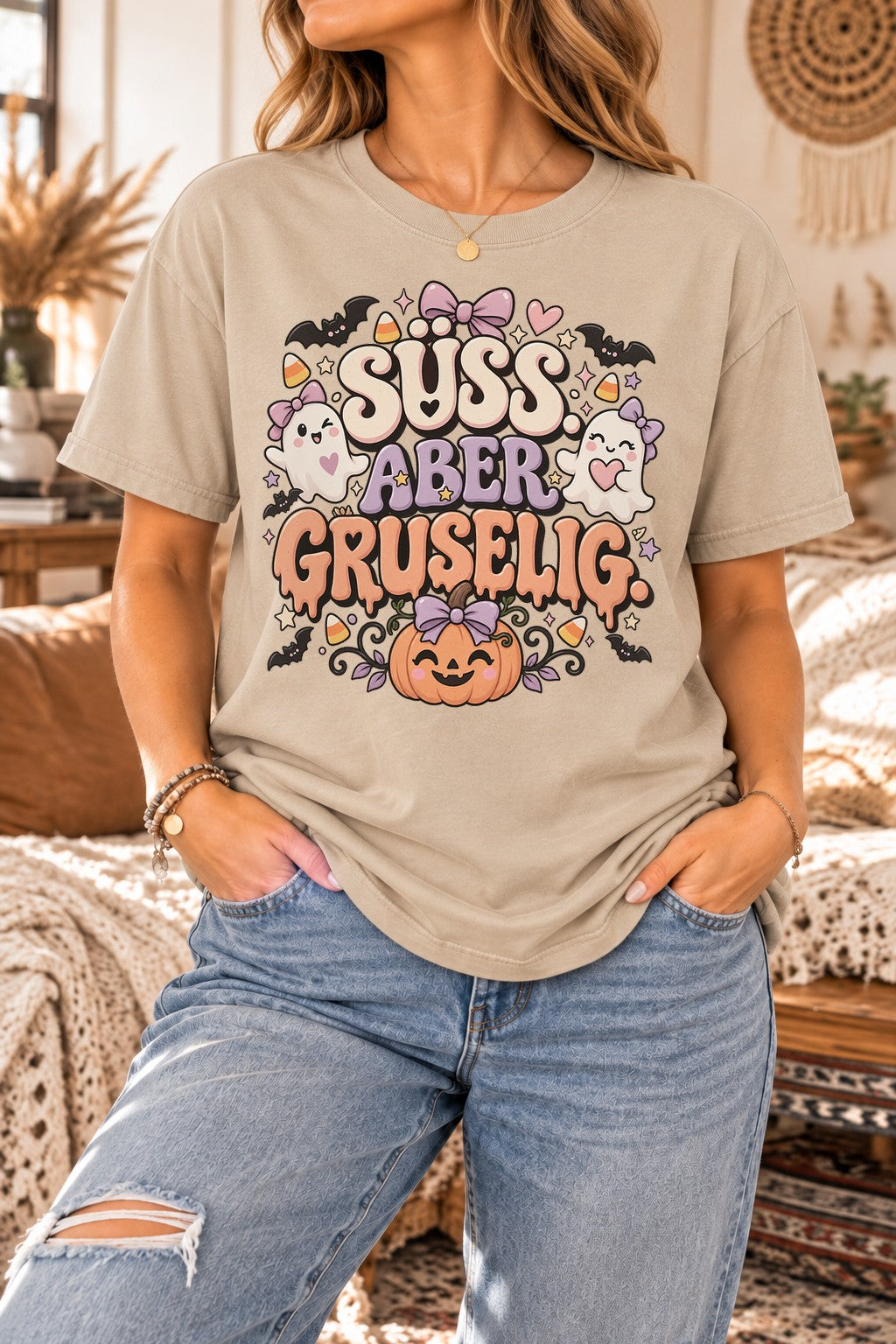 Süß aber gruselig Halloween T-Shirt Damen, Cute Ghost Shirt, Spooky Season Shirt mit Kürbis, Oversized Herbstoberteil