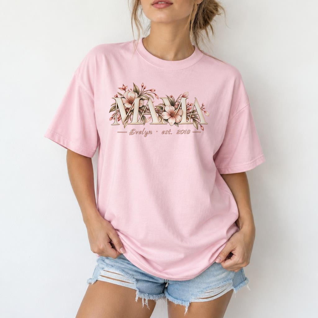 Personalisiert Mama T-Shirt mit Namen & Wunschjahr, florales Damen Shirt, Geschenk für Mutter, Mama Est Shirt