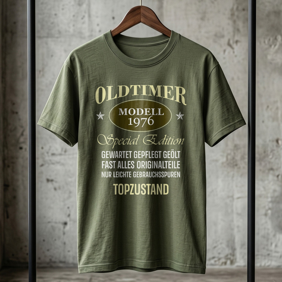 Oldtimer Modell 1976 T-Shirt | Personalisiertes Geburtstagsgeschenk für Herren | Jahrgang 1976 Shirt