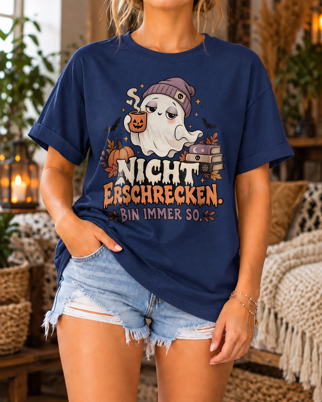 Nicht Erschrecken Bin Immer So T-Shirt Damen Lustig Halloween Geist Kaffee Spruchshirt Herbst Gothic Shirt
