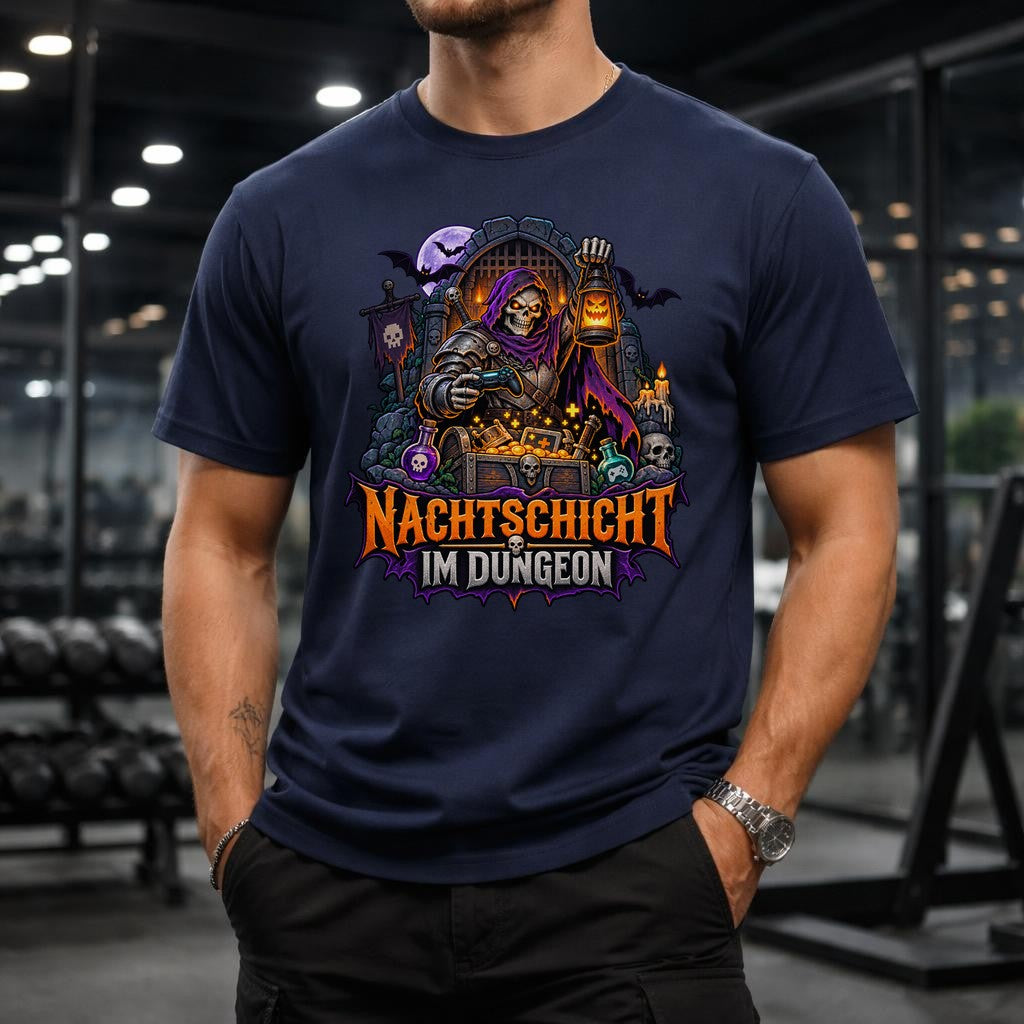 Nachtschicht im Dungeon T-Shirt Herren, Gamer Fantasy Shirt, Halloween Skelett RPG Tee, DnD Nerd Geschenk