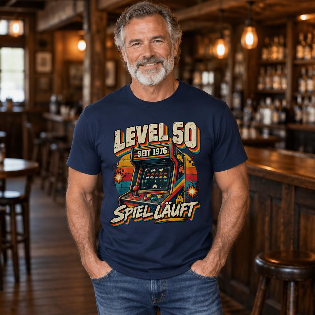 Level 50 Seit 1976 Spiel Laeuft T-Shirt, Retro Gamer Geburtstag 50, Vintage Arcade Shirt fuer Maenner und Frauen