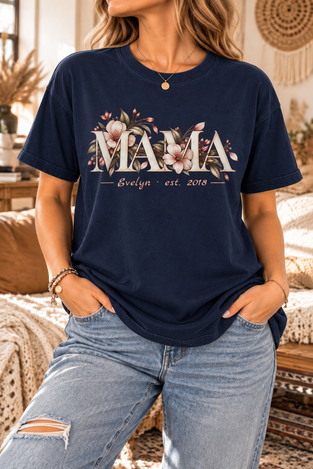 Personalisiert Mama T-Shirt mit Namen & Wunschjahr, florales Damen Shirt, Geschenk für Mutter, Mama Est Shirt