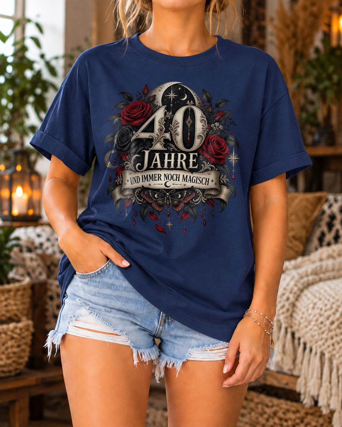 Personalisiertes Geburtstag T-Shirt Damen, Alter frei wählbar, und immer noch magisch, Gothic Boho Shirt Geschenk