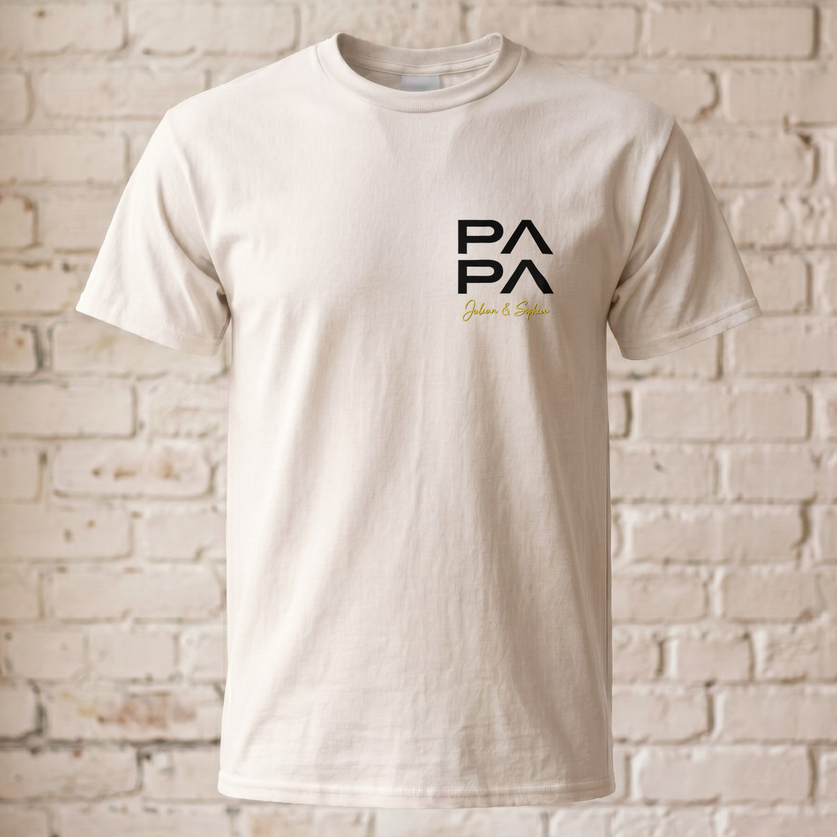 Das perfekte Geschenk für Väter: Personalisiertes Papa-Shirt mit Namen der Kinder