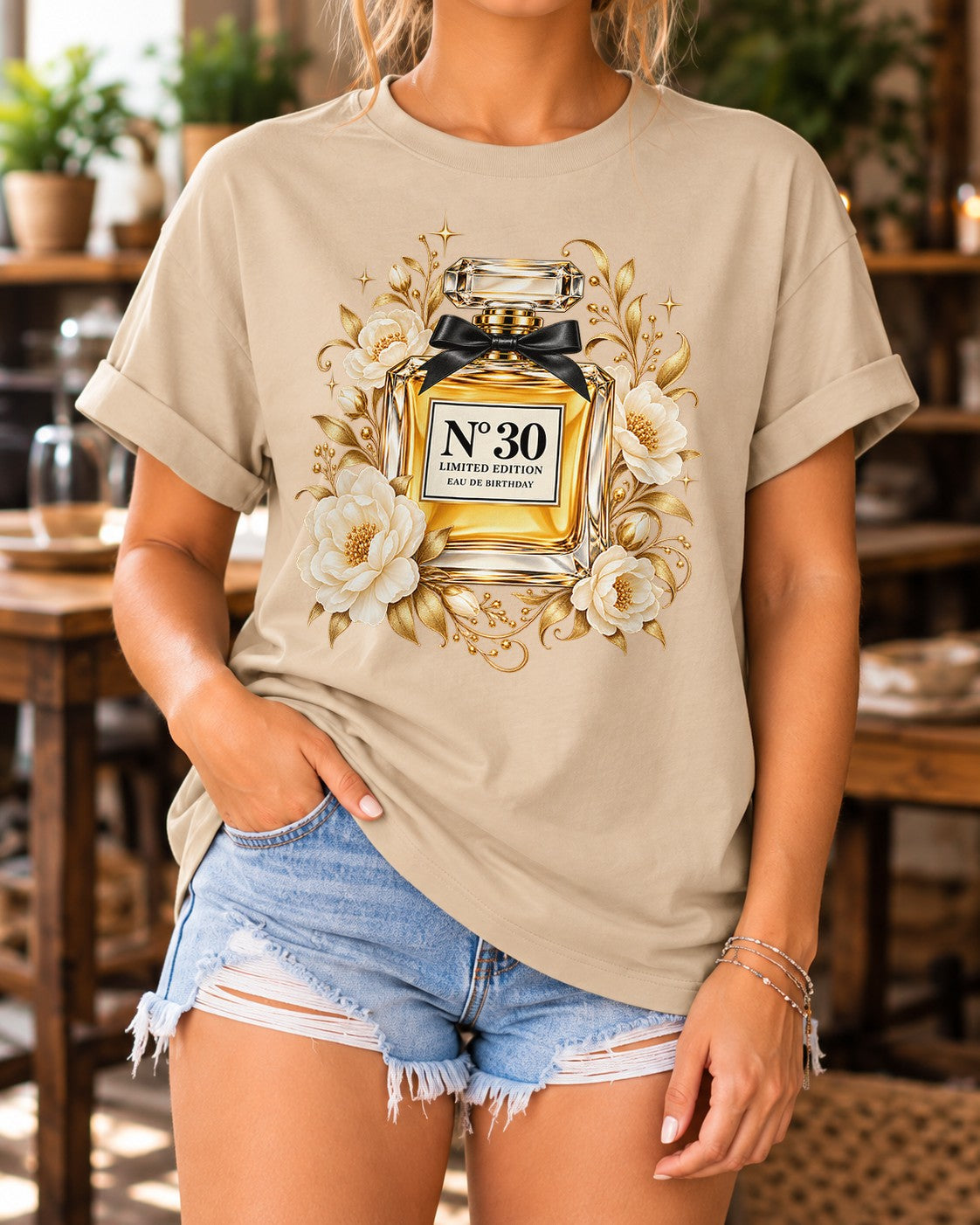 Personalisierbares Birthday Parfum T-Shirt Damen mit Alter - elegantes Geburtstagsshirt Limited Edition Look