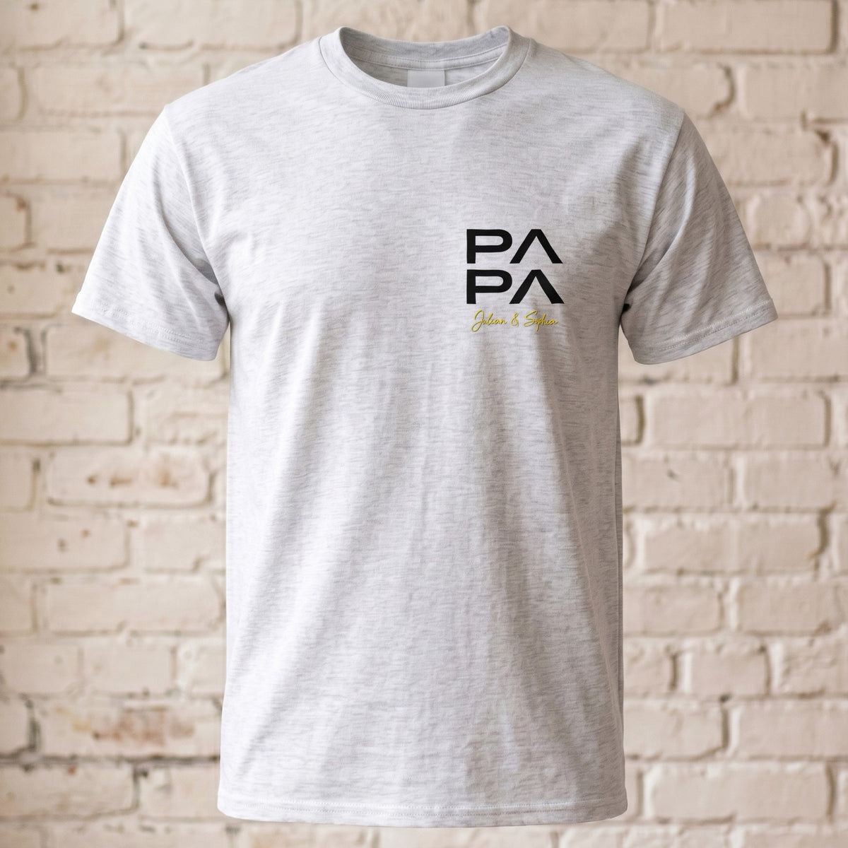 Das perfekte Geschenk für Väter: Personalisiertes Papa-Shirt mit Namen der Kinder